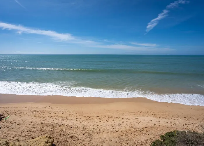 Hostwise - Seaside Escape With Balcony * Silves