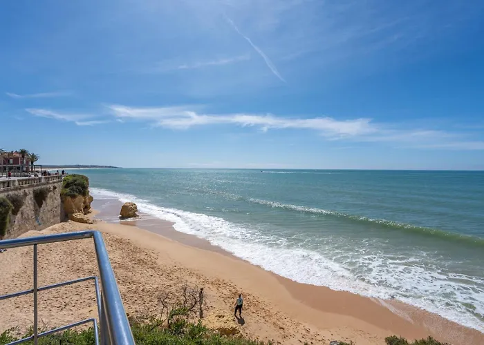 Appartamento Hostwise - Seaside Escape With Balcony *